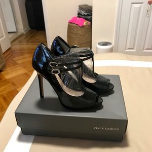 Vince Camuto Heels ❣︎